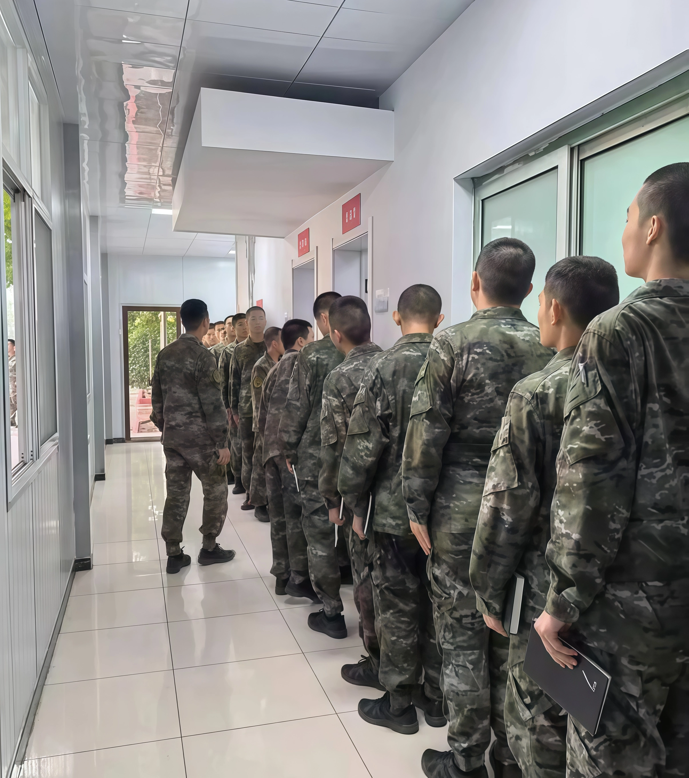 武警队伍心理筛查与支持展示图1